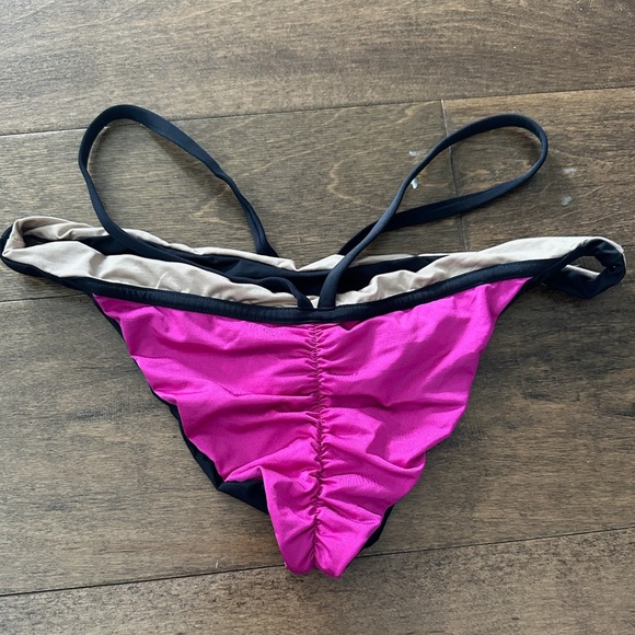 Beach bunny bikini - Picture 4 of 7